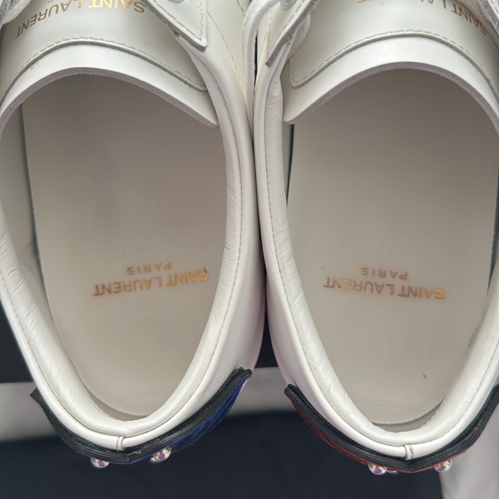 Saint Laurent White Sneakers
Worn a couple times
100% authentic - Picture 4 of 7